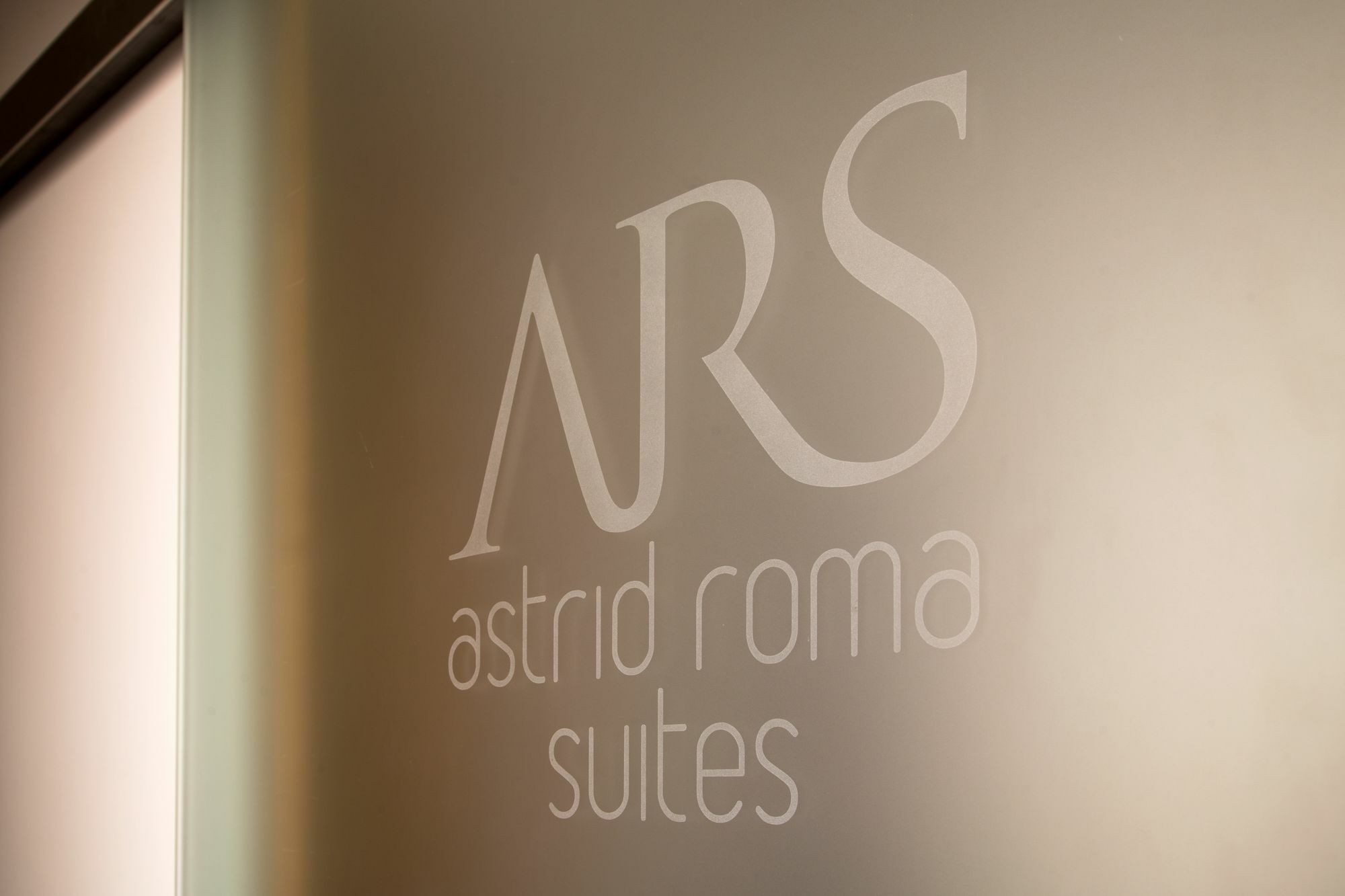 Astrid Roma Suites Екстер'єр фото