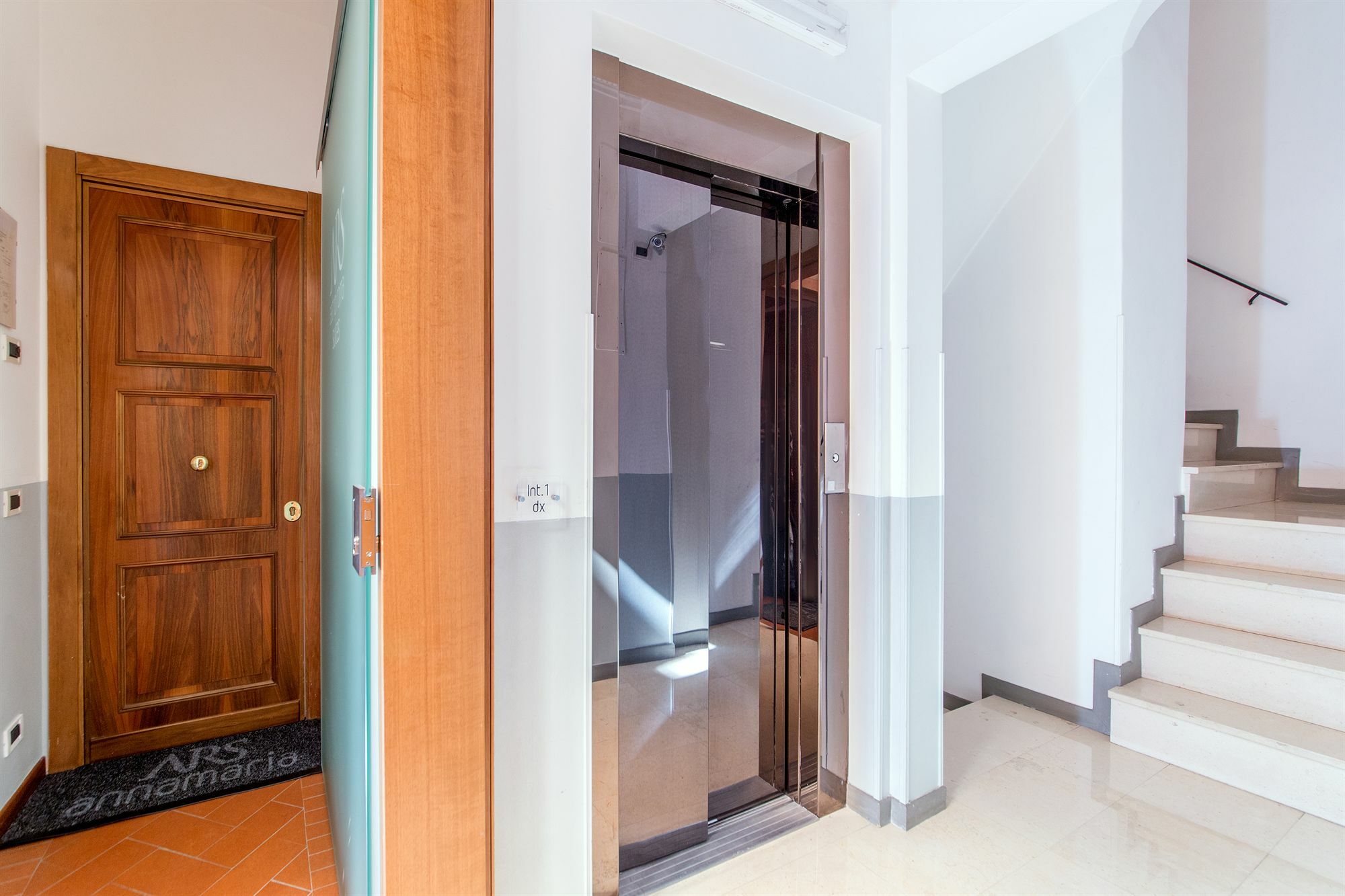 Astrid Roma Suites Екстер'єр фото